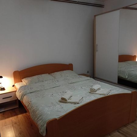 Apartmani Dora Leskovac Leskovac  Exteriér fotografie
