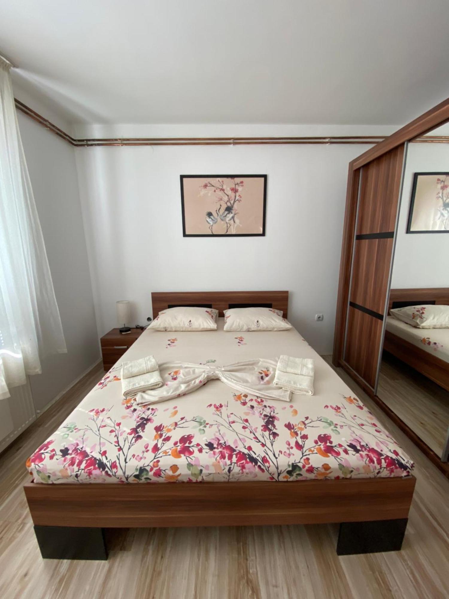 Apartmani Dora Leskovac Leskovac  Exteriér fotografie