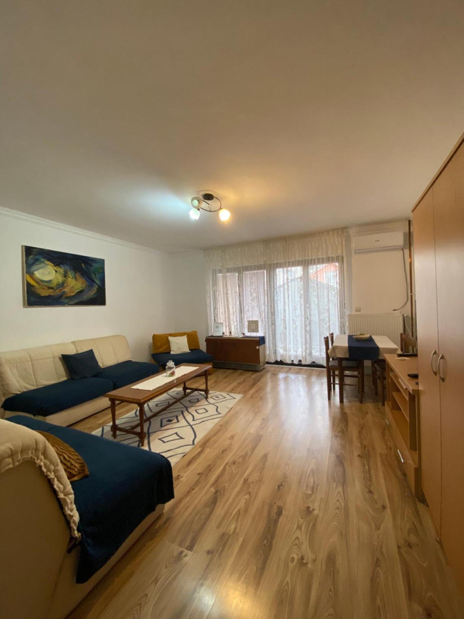 Apartmani Dora Leskovac Leskovac  Exteriér fotografie