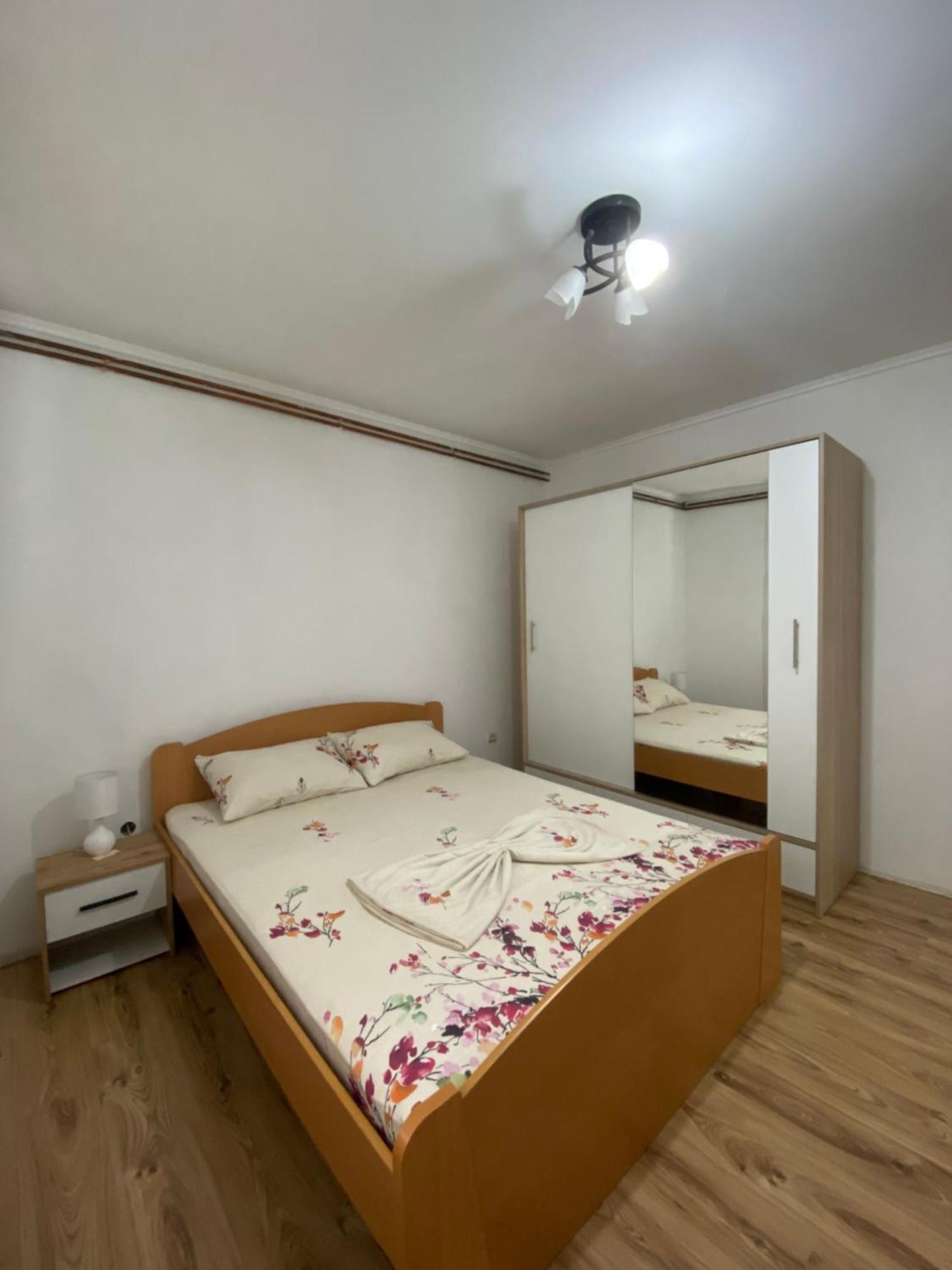 Apartmani Dora Leskovac Leskovac  Exteriér fotografie