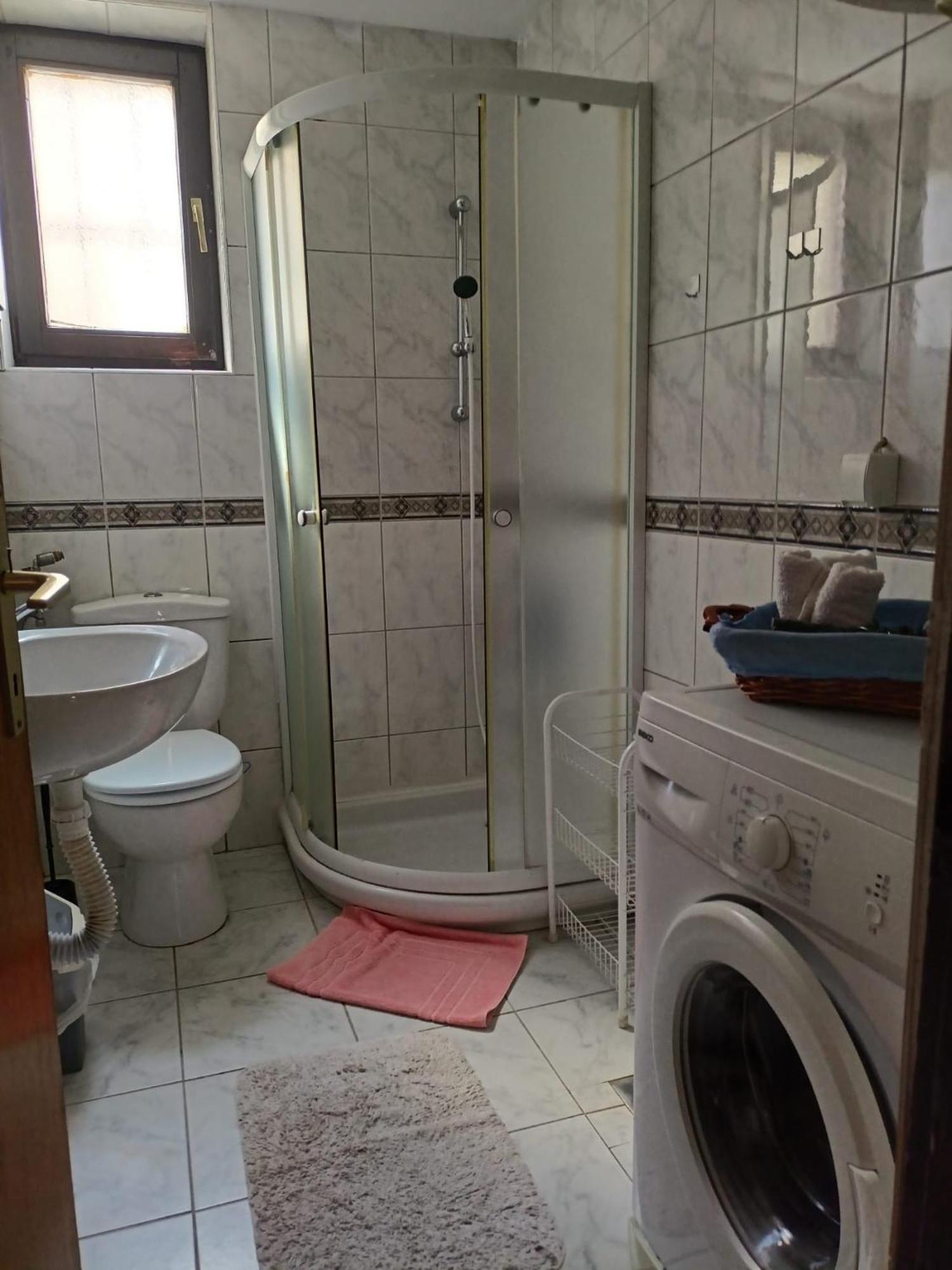 Apartmani Dora Leskovac Leskovac  Exteriér fotografie